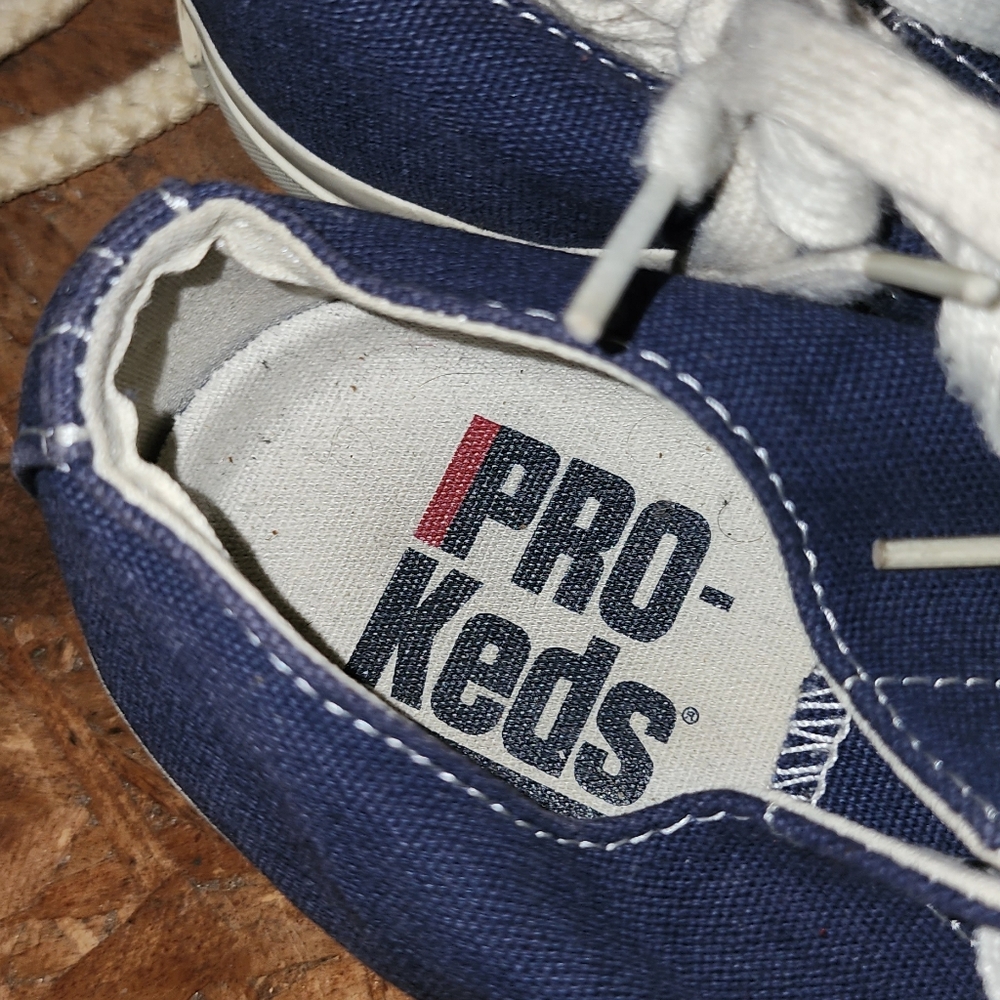 2 pair of Pro Keds Canvas Sneakers Size 9 - Picture 13 of 14
